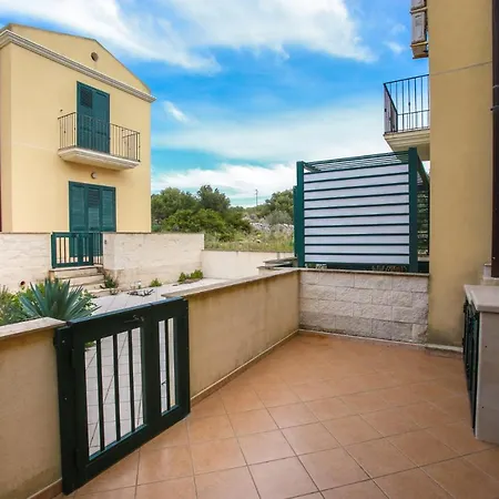Casa Madera Tatil Evi Sampieri